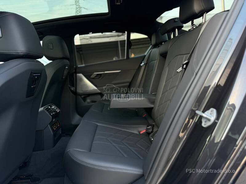 BMW 520 xD/M-Sport/Pano
