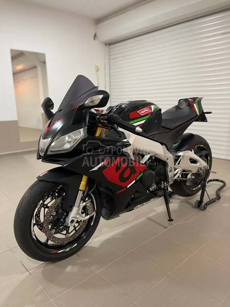 Aprilia rsv4