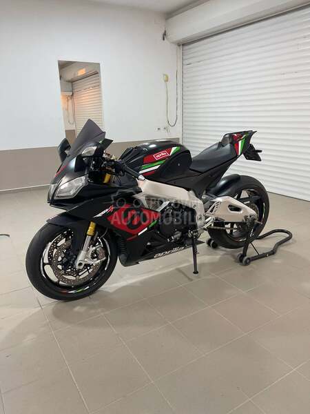 Aprilia rsv4