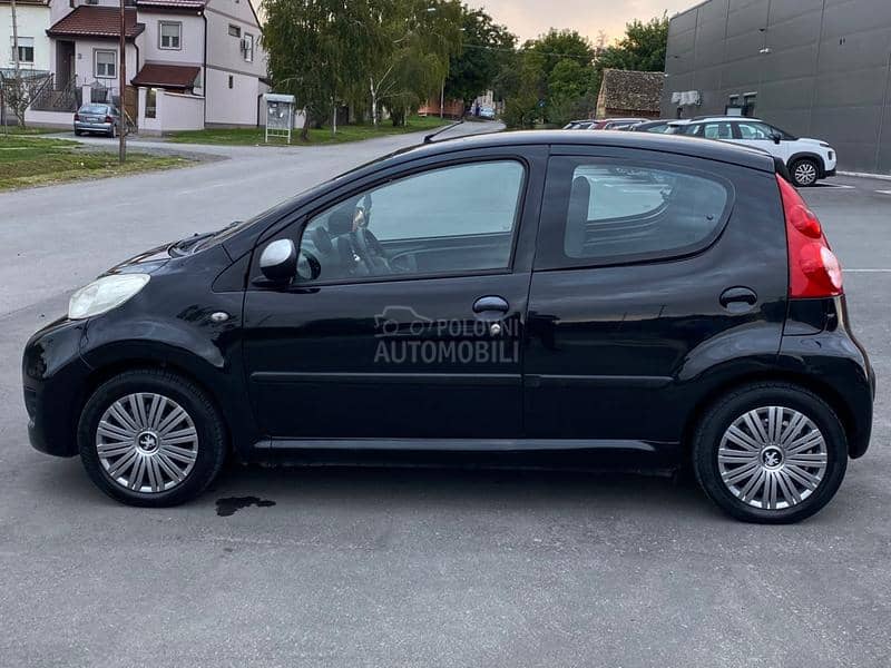 Peugeot 107 1.0