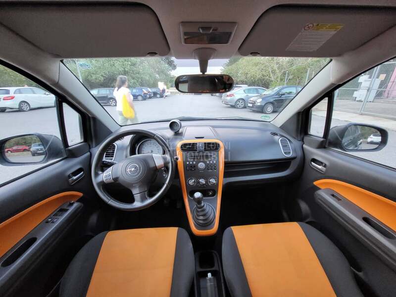 Opel Agila 1.2