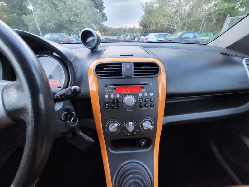 Opel Agila 1.2