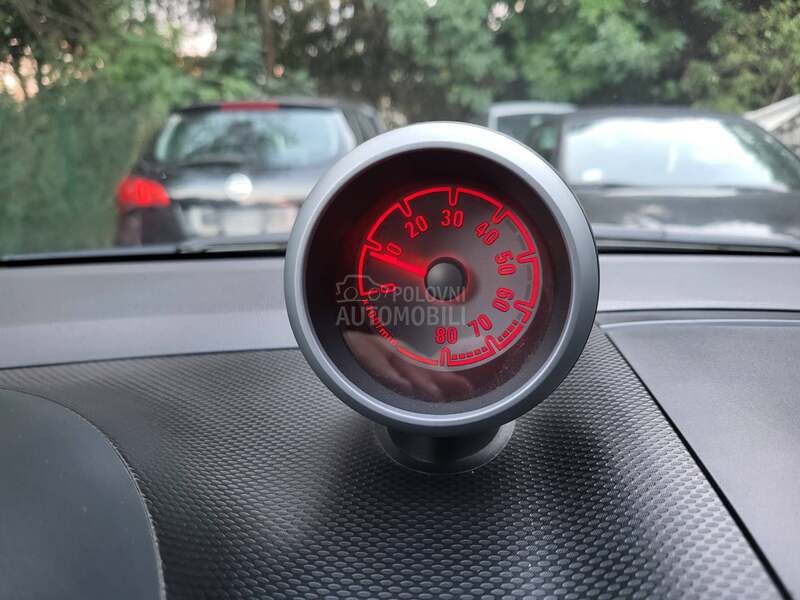 Opel Agila 1.2