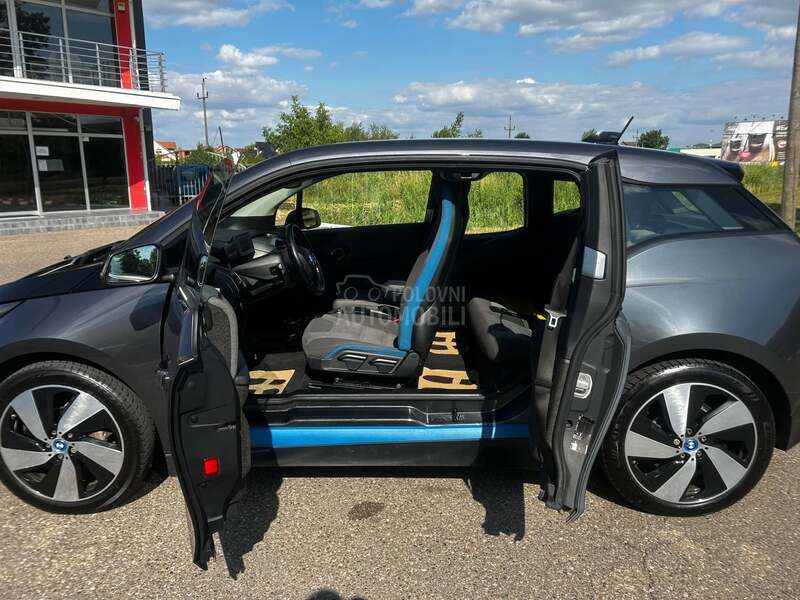 BMW i3 