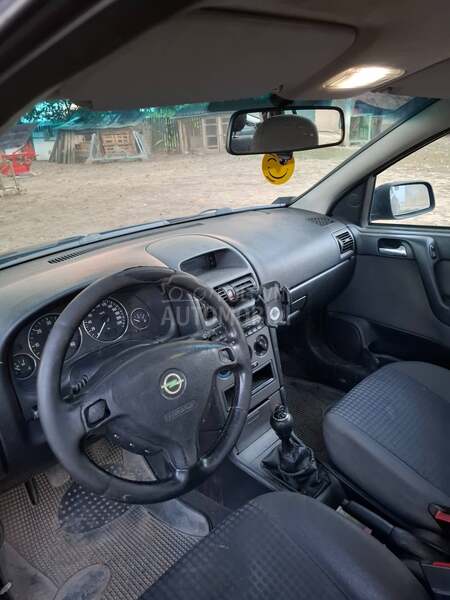 Opel Astra G 2.0