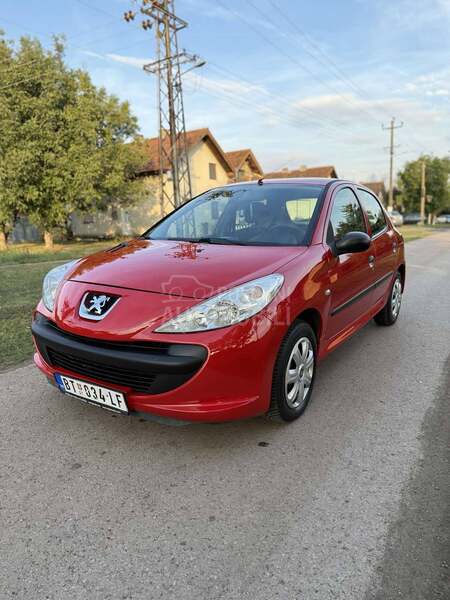 Peugeot 206 plus 