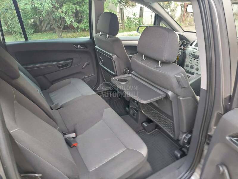 Opel Zafira 1.6 ECOFLEXTURBO