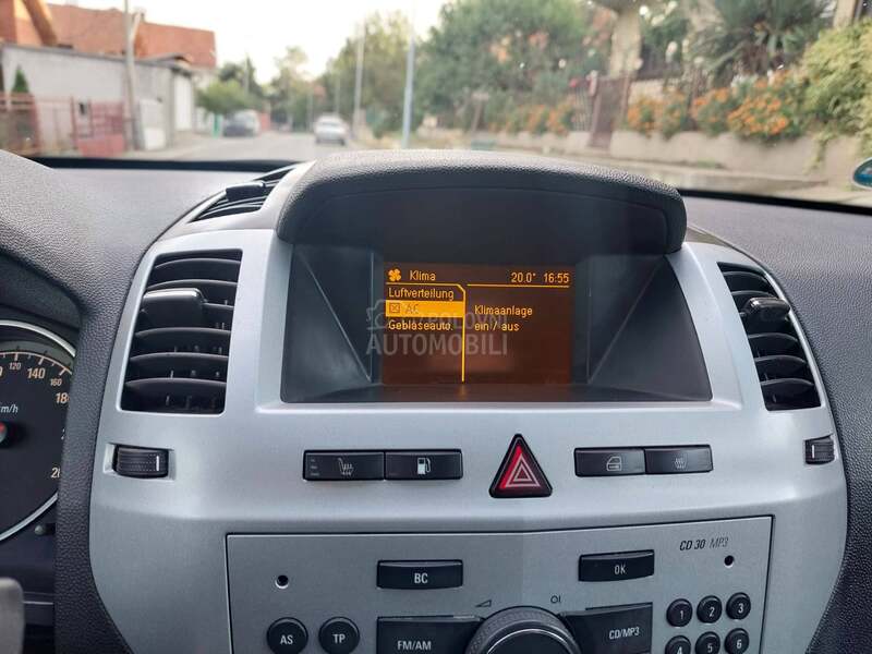 Opel Zafira 1.6 ECOFLEXTURBO