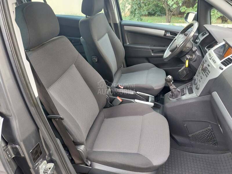 Opel Zafira 1.6 ECOFLEXTURBO