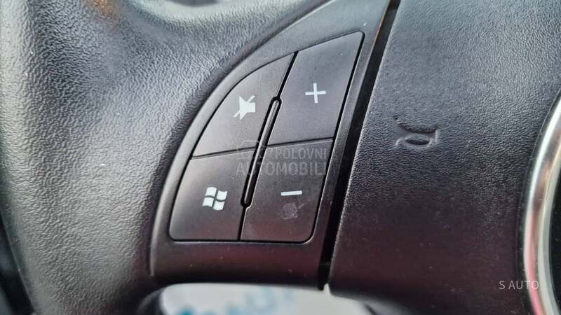 Fiat 500 KREDlTl BEZ UCESCA