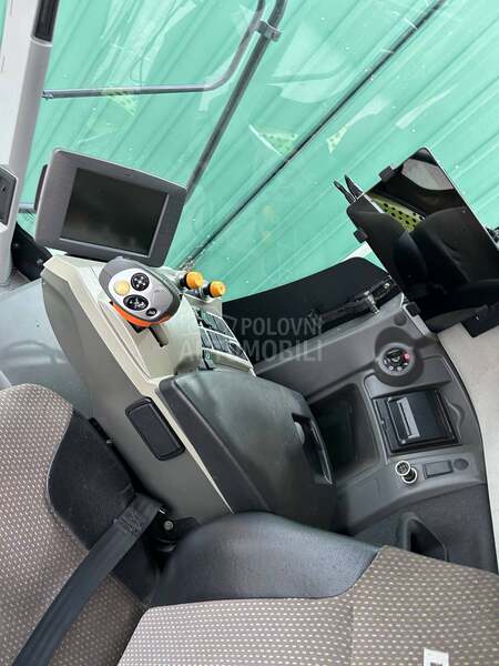 Claas lexion 640