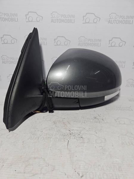 TIGUAN 5N0 RETROVIZOR LEVI