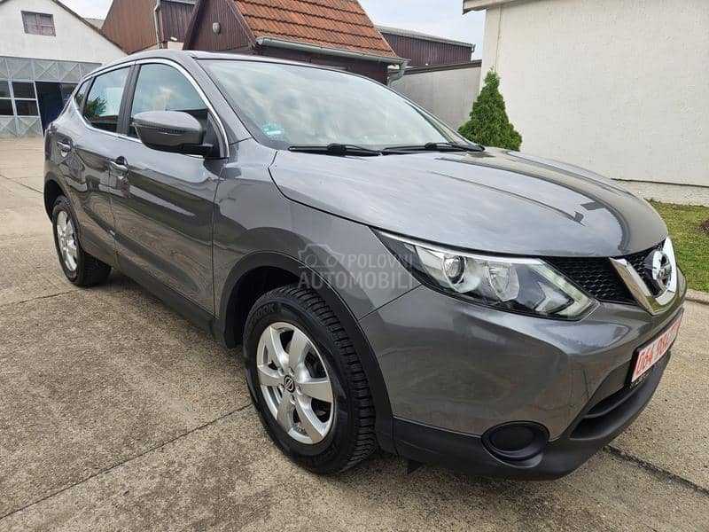 Nissan Qashqai 1.2