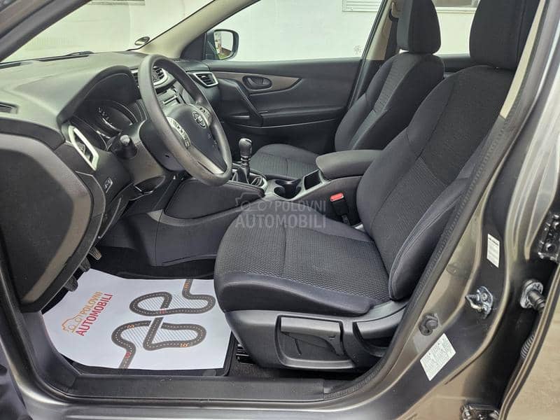 Nissan Qashqai 1.2