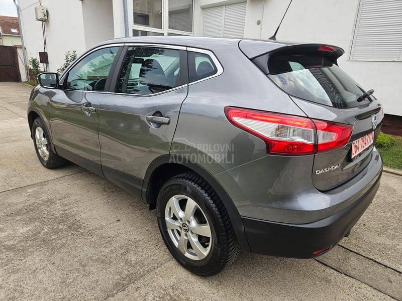 Nissan Qashqai 1.2