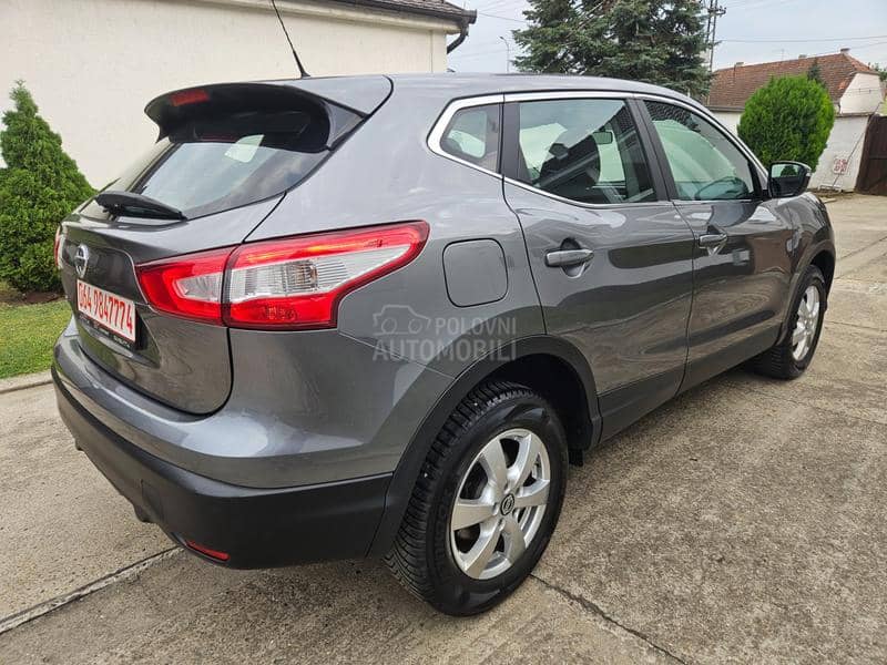 Nissan Qashqai 1.2