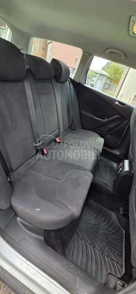 Volkswagen Passat B6 reg.godinu dana