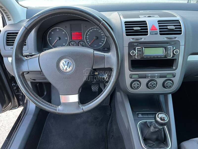 Volkswagen Golf 5 NOV