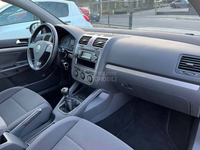 Volkswagen Golf 5 NOV
