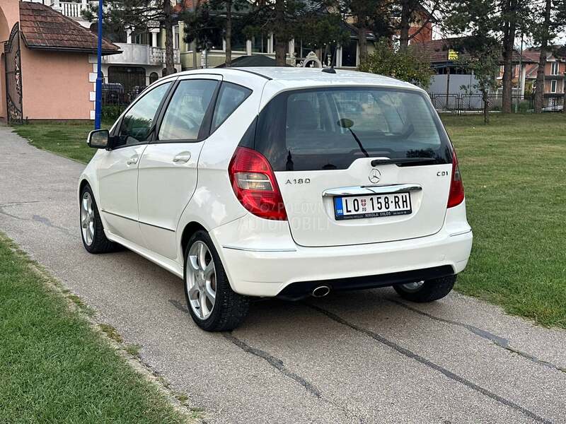 Mercedes Benz A 180 