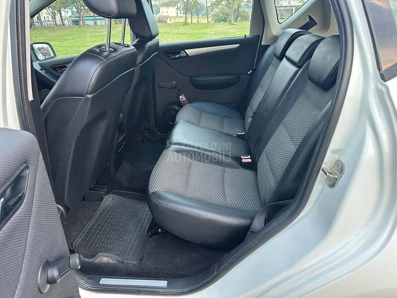 Mercedes Benz A 180 