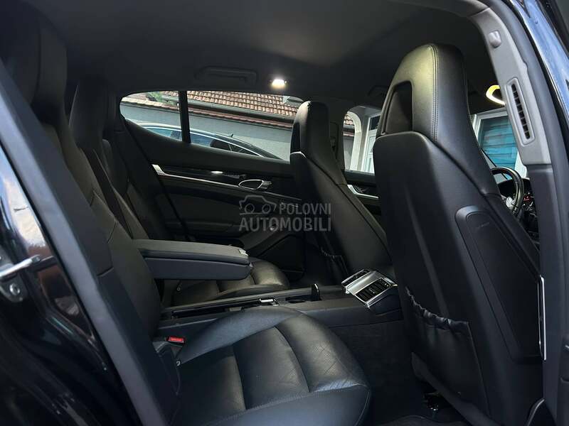Porsche Panamera 3.0