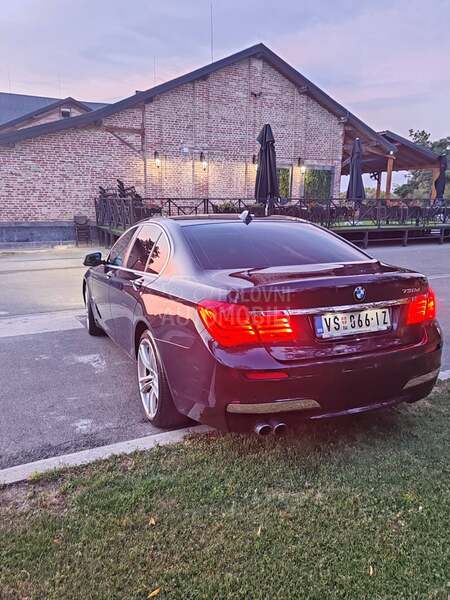 BMW 730 