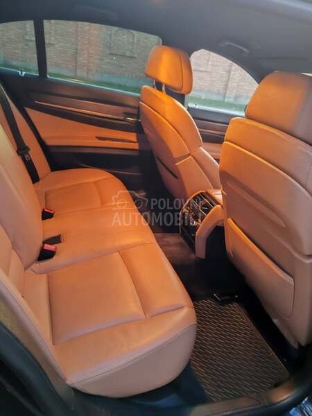 BMW 730 