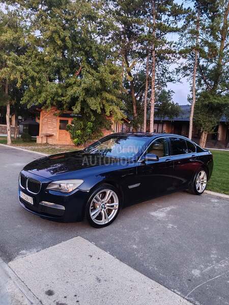 BMW 730 