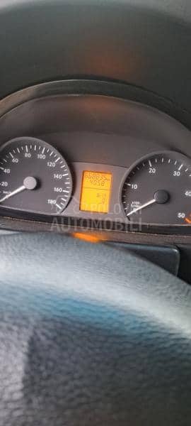 Mercedes Benz Sprinter