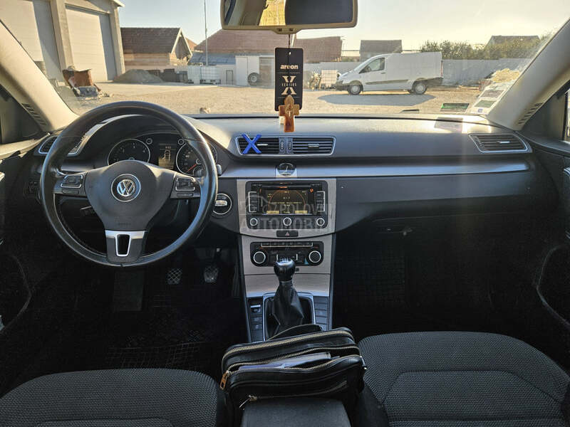 Volkswagen Passat B7 