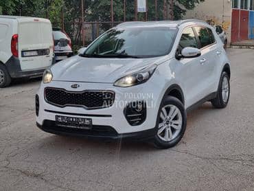 Kia Sportage 1 6.  B E N Z I N