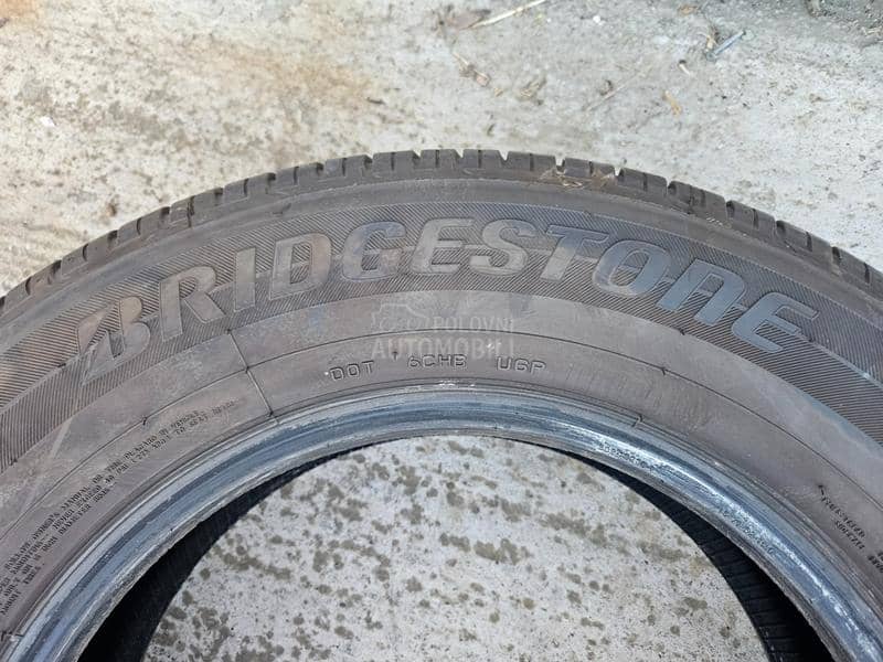 Bridgestone 215/65 R16 Letnja