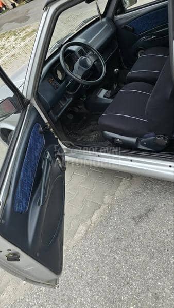 Zastava Yugo In L 1.1 i