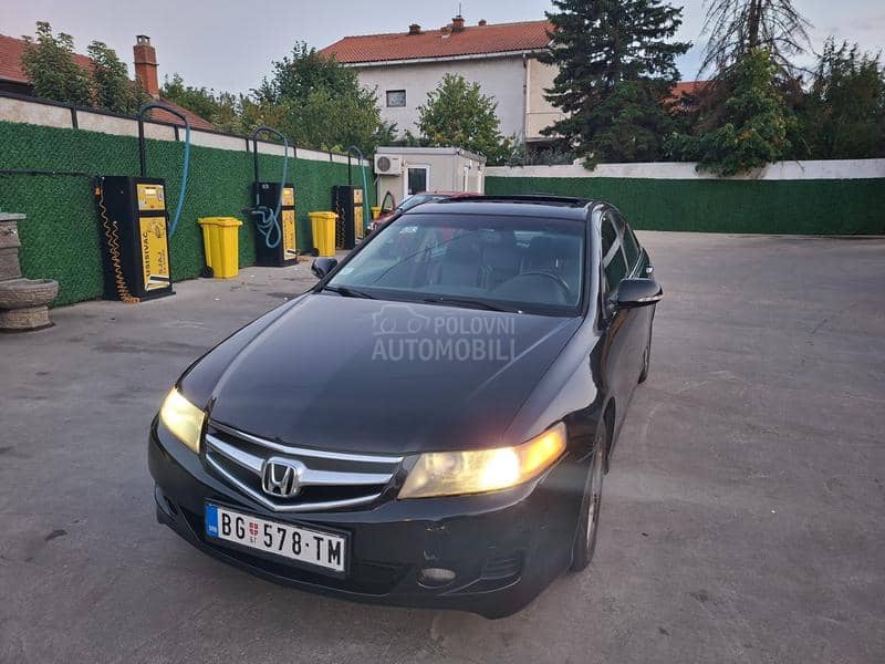 Honda Accord 2.0 Executive