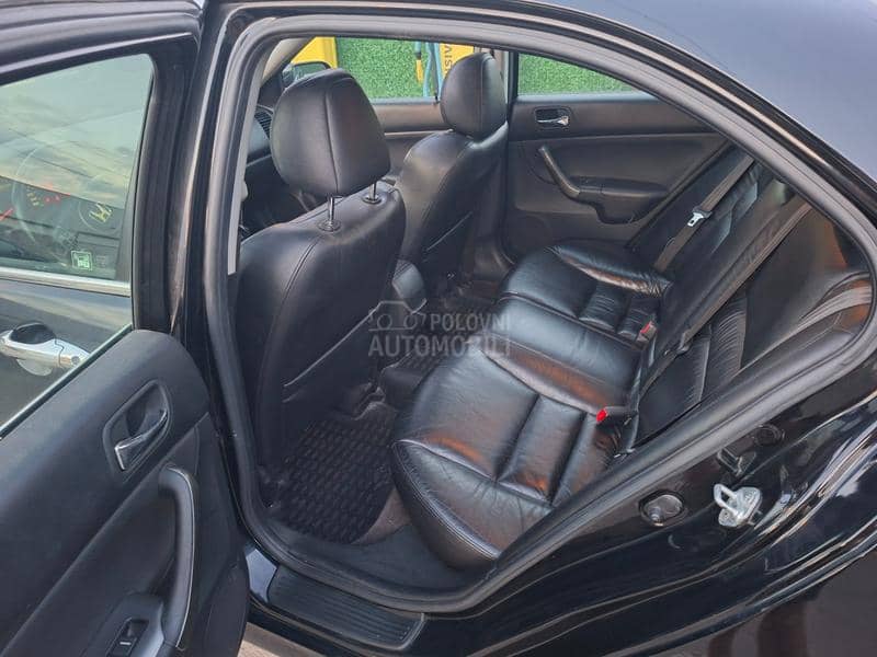 Honda Accord 2.0 Executive