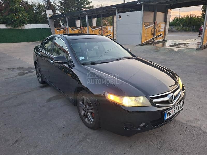 Honda Accord 2.0 Executive