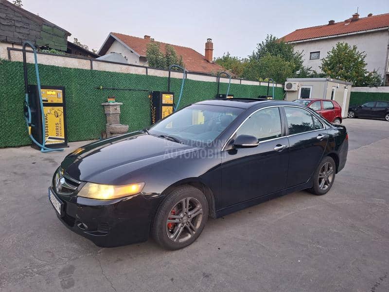 Honda Accord 2.0 Executive