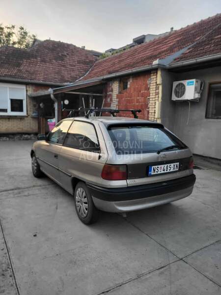 Opel Astra F 