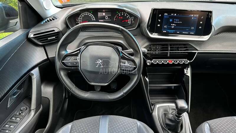 Peugeot 2008 1.5HDI/ALLURE/2022