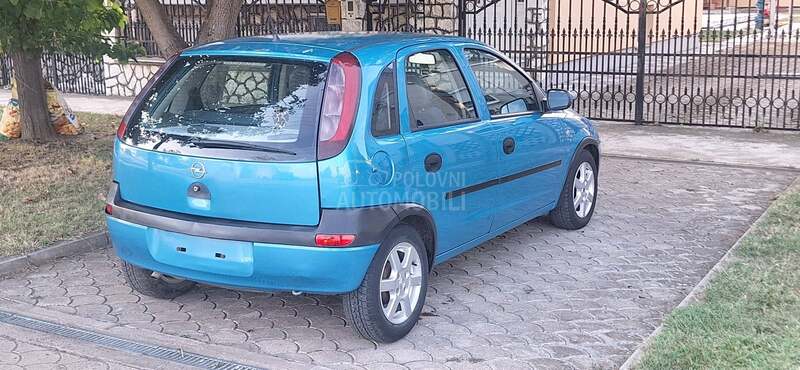 Opel Corsa C 1.2i