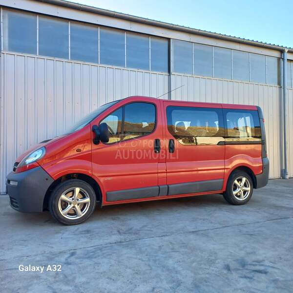 Opel Vivaro 