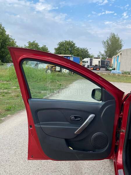 Dacia Sandero SALON.SVAJCARSKA