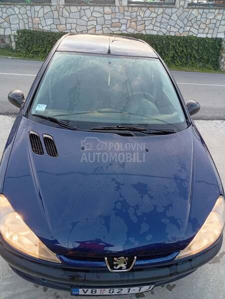Peugeot 206 1.1