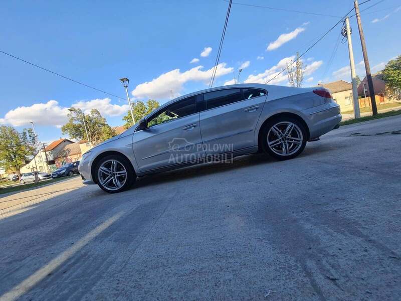 Volkswagen Passat CC 2.0 TDI