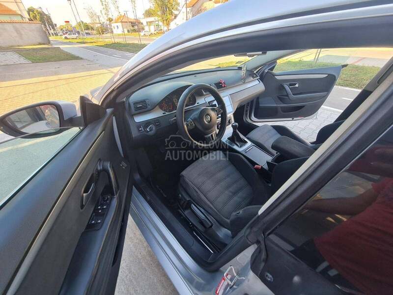 Volkswagen Passat CC 2.0 TDI