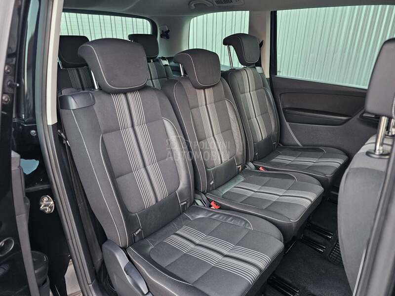 Volkswagen Sharan 2.0 TDI DSG MATCH