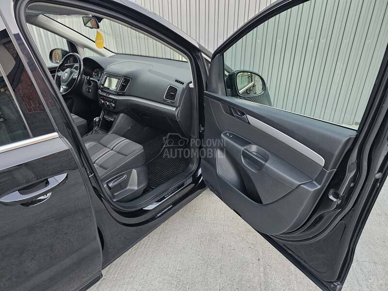 Volkswagen Sharan 2.0 TDI DSG MATCH