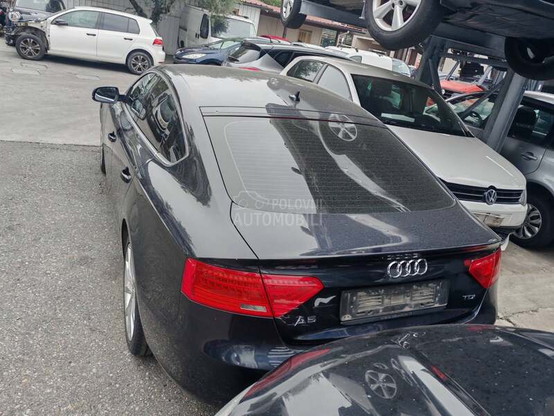 Delovi za Audi A5 2015. god.