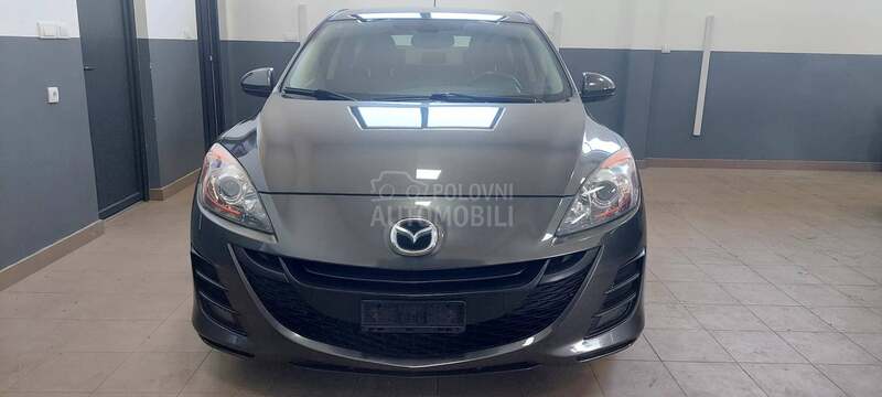 Mazda 3 1 .6 7 7k w